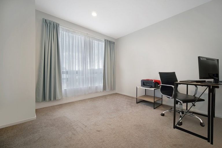 Photo of property in 45 Te Aparangi Road, Papakura, 2110
