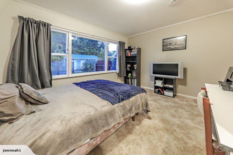 Photo of property in 2/27 Shirley Avenue, Papakura, 2110