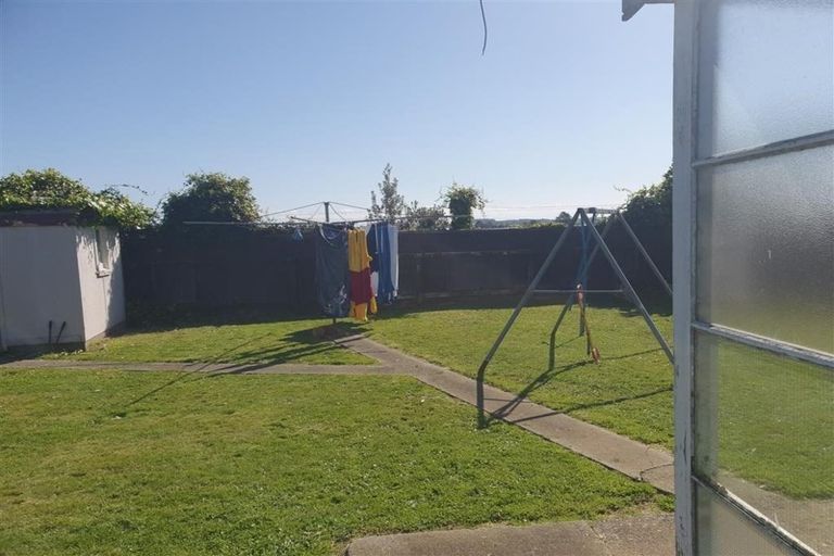 Photo of property in 16 Mahoe Street, Levin, 5510