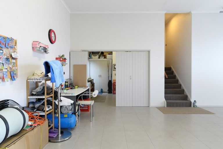 Photo of property in 1 Sherborne Close, Bethlehem, Tauranga, 3110