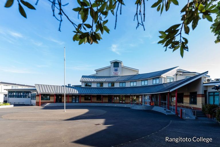 Photo of property in 32 Monstedt Terrace, Windsor Park, 0632