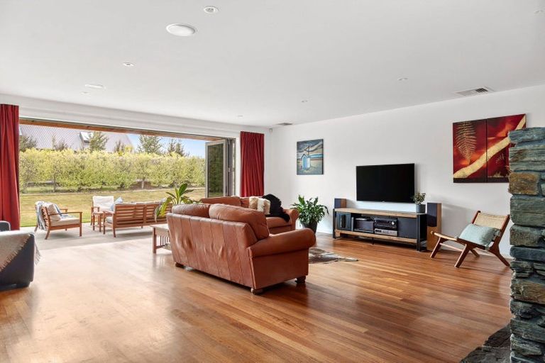 Photo of property in 47 Matheson Crescent, Albert Town, Wanaka, 9305