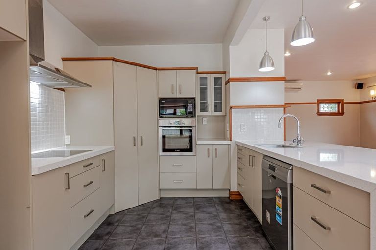 Photo of property in 46 Linton Street, West End, Palmerston North, 4410