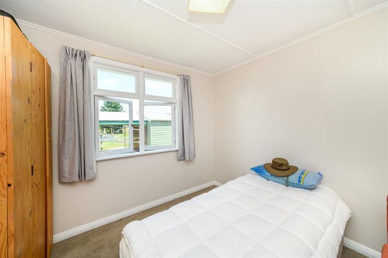 Photo of property in 25 Flower Street, Bulls, 4818