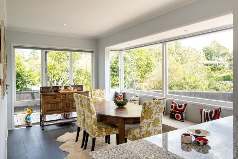 Photo of property in 13 Awarua Crescent, Havelock North, 4130