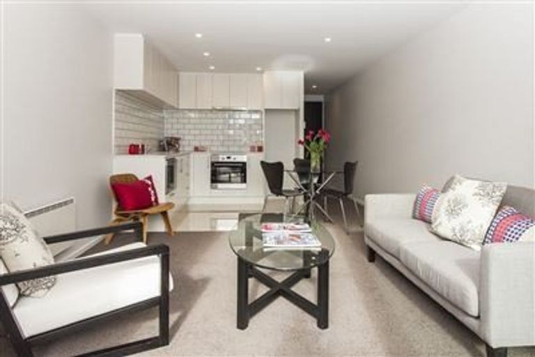 Photo of property in 1036e Colombo Street, St Albans, Christchurch, 8014