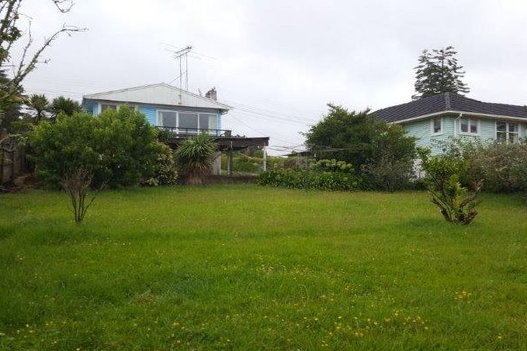 Photo of property in 30 Ranui Avenue, Ranui, Auckland, 0612