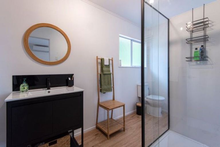 Photo of property in 1a Waimahanga Road, Onerahi, Whangarei, 0110