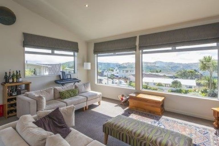Photo of property in 14 Glamorgan Street, Northland, Wellington, 6012