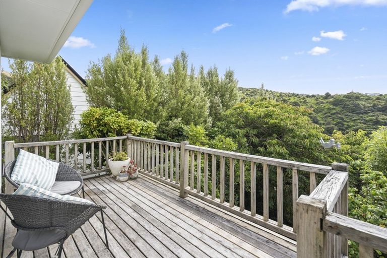 Photo of property in 73 Spencer Street, Crofton Downs, Wellington, 6035