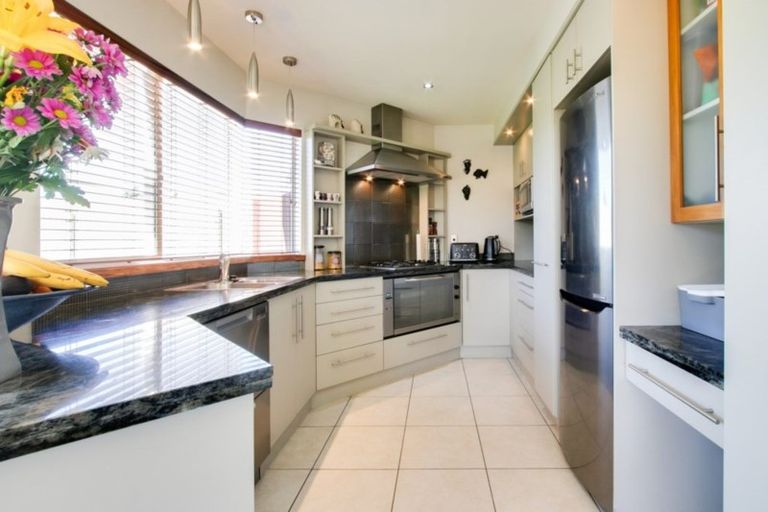 Photo of property in 11 Park Lane, Greenmeadows, Napier, 4112