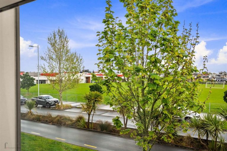 Photo of property in 22 Squadron Drive, Hobsonville, Auckland, 0616