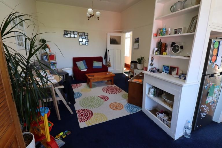 Photo of property in 1/28 Ribble Street, Island Bay, Wellington, 6023