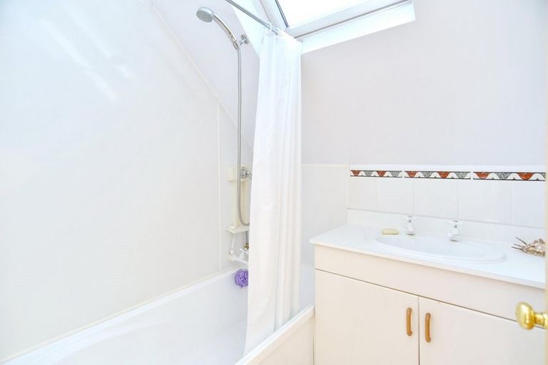 Photo of property in 5/126 Idris Road, Strowan, Christchurch, 8052