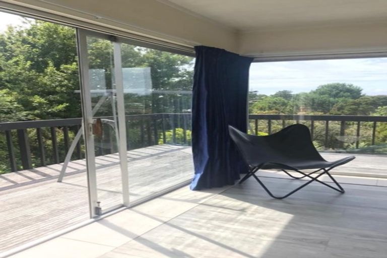 Photo of property in 20 Portobello Place, Torbay, Auckland, 0630