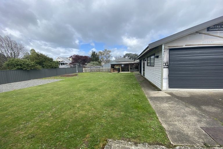 Photo of property in 3 Edward Street, Dannevirke, 4930