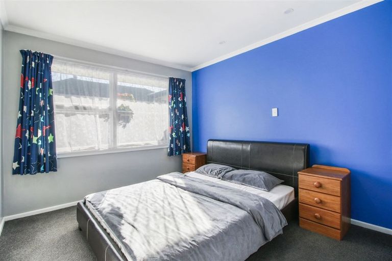 Photo of property in 84 Bickerton Street, Wainoni, Christchurch, 8061