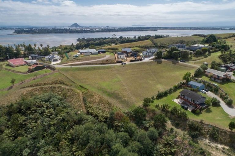 Photo of property in 28 Eagleview Rise, Welcome Bay, Tauranga, 3175
