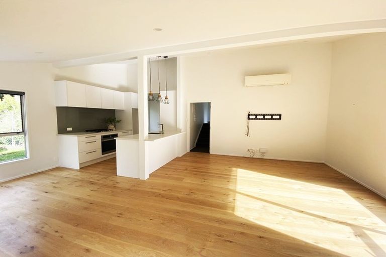 Photo of property in 3/101a Balmain Road, Birkenhead, Auckland, 0626