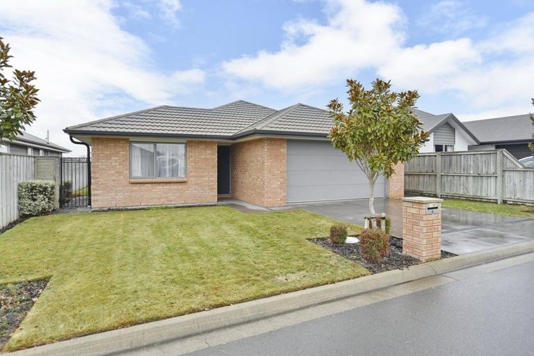 Photo of property in 6 Shilton Lane, Pegasus, 7612