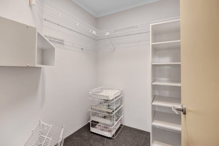 Photo of property in 21a Clemow Road, Fitzroy, New Plymouth, 4312