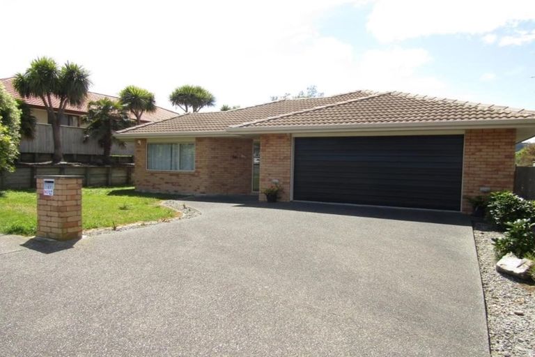 Photo of property in 127 Kirton Drive, Riverstone Terraces, Upper Hutt, 5018