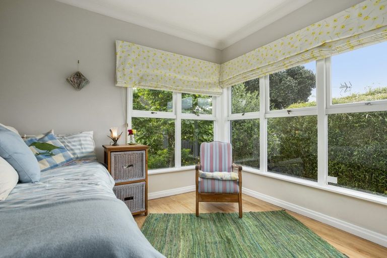 Photo of property in 8 Wellesley Road, Mangere Bridge, Auckland, 2022