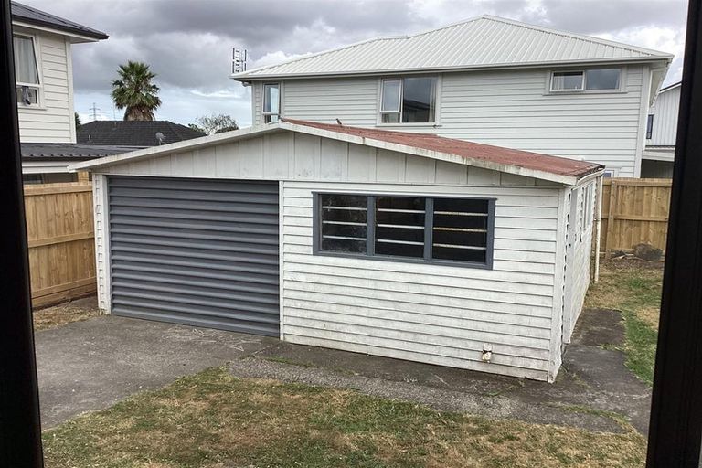 Photo of property in 45 Tatariki Street, Rosehill, Papakura, 2113