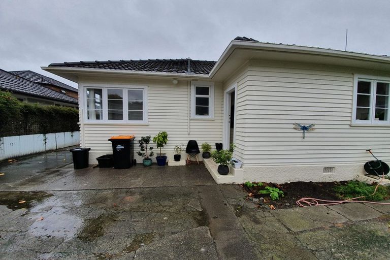 Photo of property in 12 Centennial Drive, Hokowhitu, Palmerston North, 4410