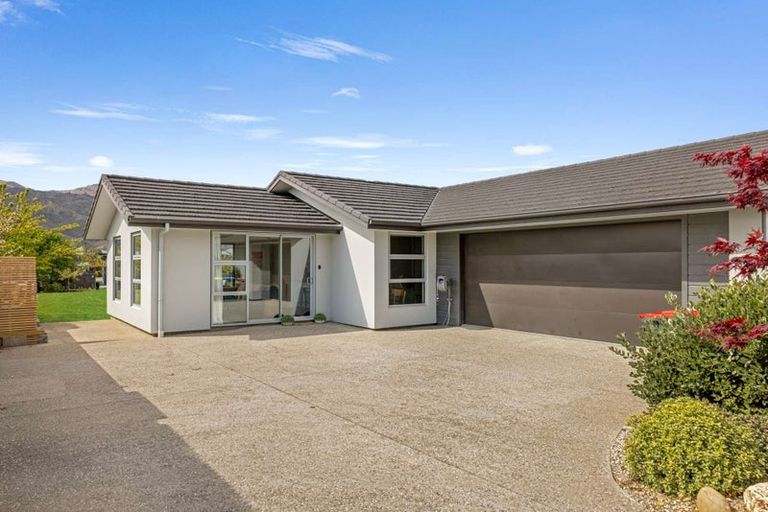 Photo of property in 6 Kowhai Place, Cromwell, 9310
