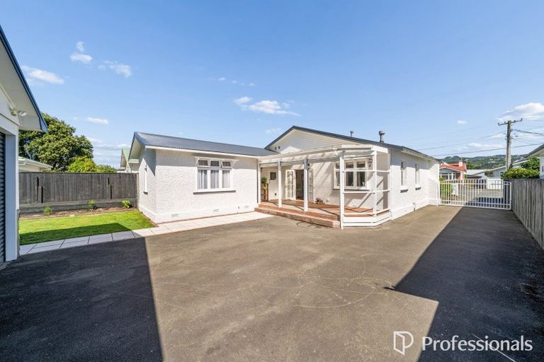 Photo of property in 106 William Street, Petone, Lower Hutt, 5012