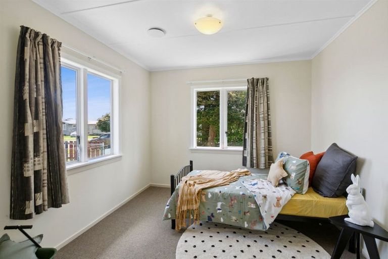 Photo of property in 326 Frankley Road, Ferndale, New Plymouth, 4310