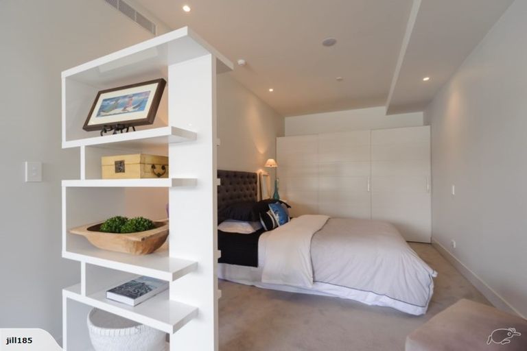 Photo of property in Clyde Quay Wharf, 1b/8 Clyde Quay Wharf, Te Aro, Wellington, 6011