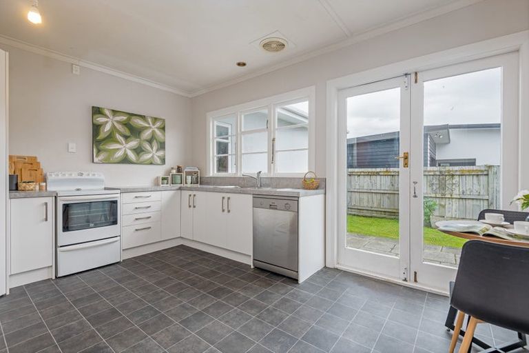 Photo of property in 169 College Street, Awapuni, Palmerston North, 4412