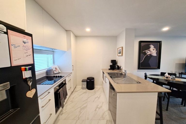 Photo of property in 20b Flaxdale Street, Birkdale, Auckland, 0626
