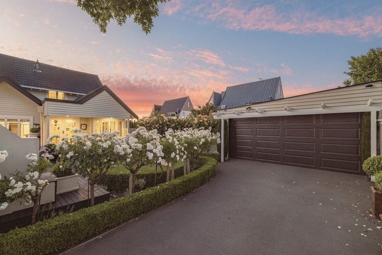 Photo of property in 392 Papanui Road, Strowan, Christchurch, 8052