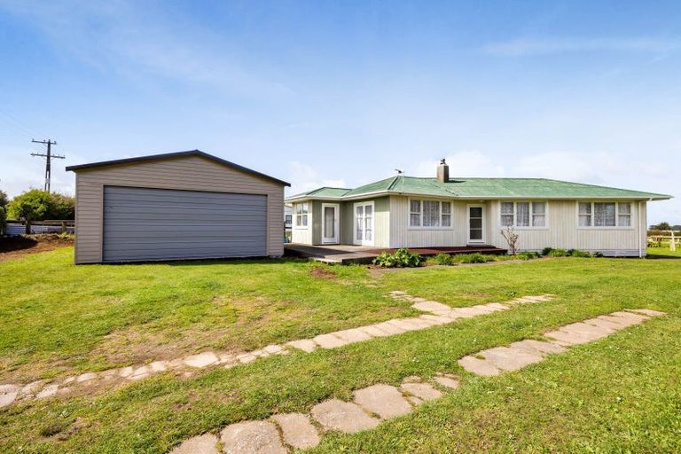 Photo of property in 29 Park Lane, Kaponga, Hawera, 4679