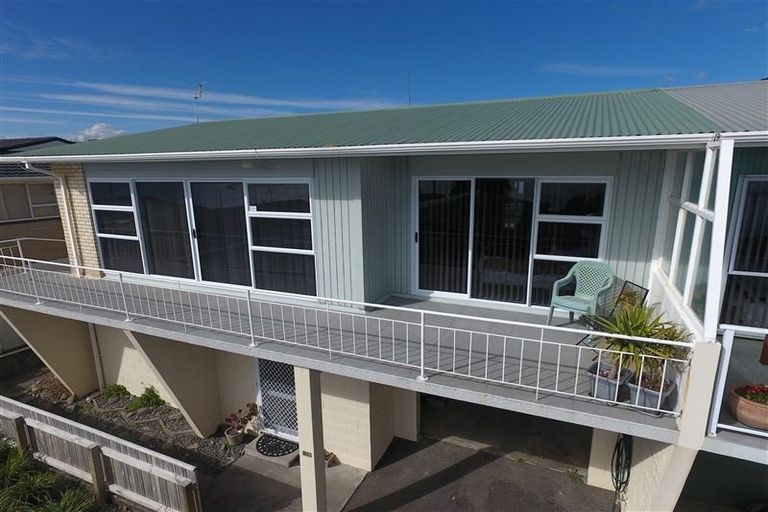 Photo of property in 11b Hine Street, New Plymouth, 4310