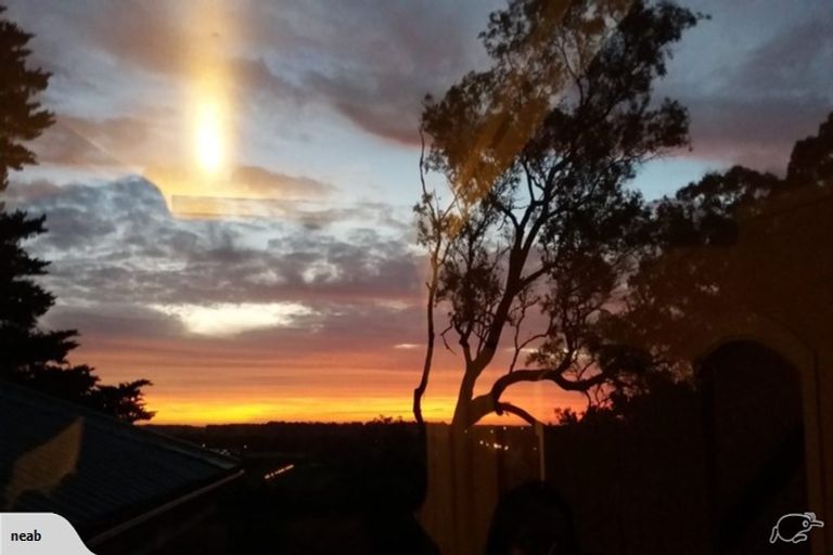 Photo of property in 8 Three Paddock Lane, Fitzherbert, Palmerston North, 4410