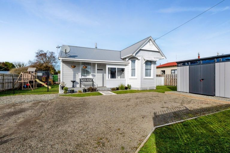 Photo of property in 19 Rosalind Street, Stratford, 4332