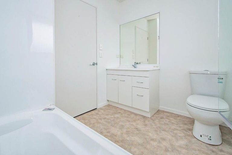 Photo of property in 3a Taiaroa Place, Southbridge, 7602