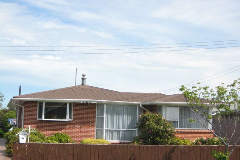 Photo of property in 64 Daniels Road, Redwood, Christchurch, 8051