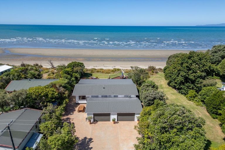 Photo of property in 52 Bishop Road, Parapara, Takaka, 7182