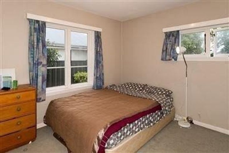 Photo of property in 103 Aorangi Road, Bryndwr, Christchurch, 8053