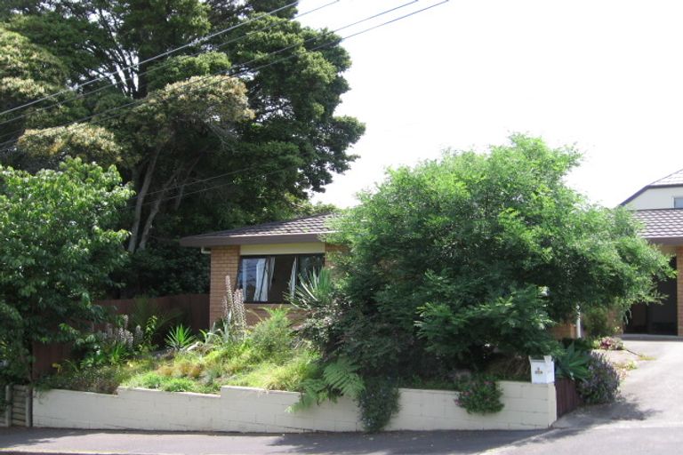 Photo of property in 3/23a Saxon Street, Waterview, Auckland, 1026