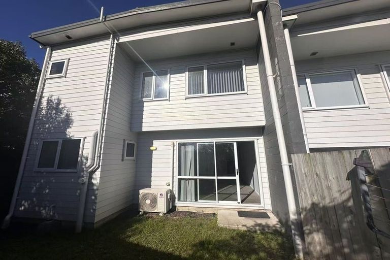 Photo of property in 14 Buller Crescent, Manurewa, Auckland, 2102