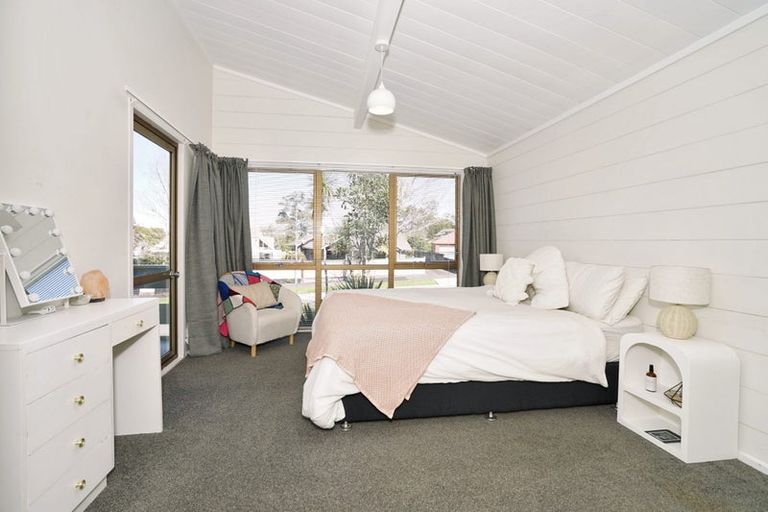 Photo of property in 98 Howell Avenue, Riverlea, Hamilton, 3216