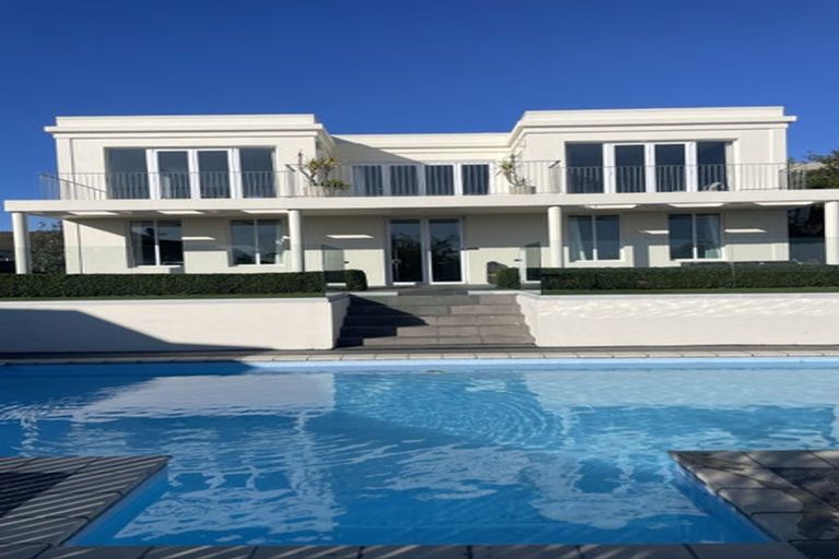 Photo of property in 139 Richmond Hill Road, Richmond Hill, Christchurch, 8081
