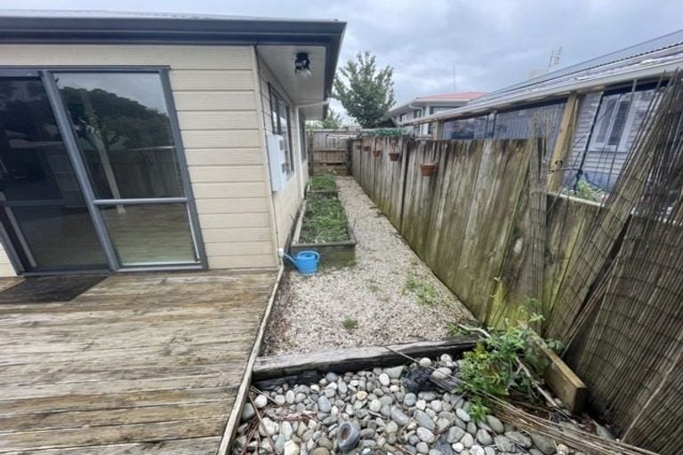 Photo of property in 110a Victoria Street West, Pukekohe, 2120