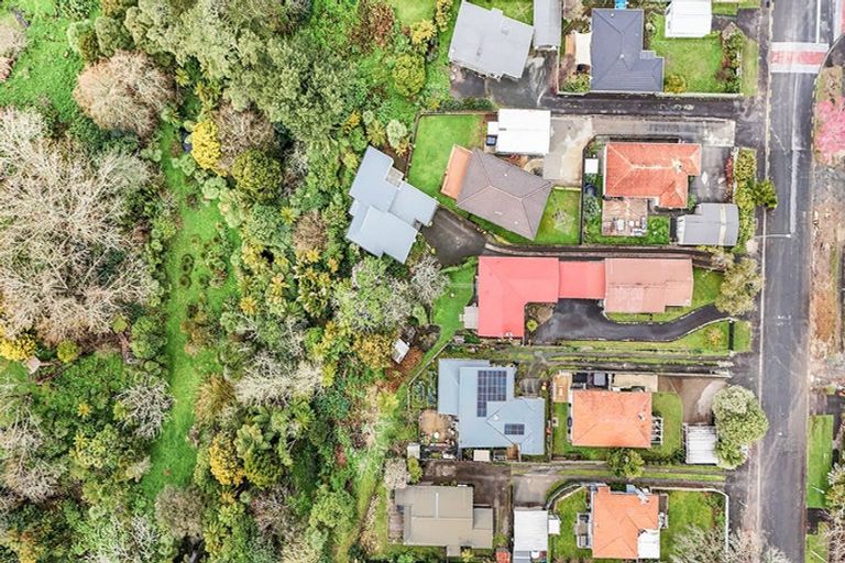 Photo of property in 42c Casey Avenue, Fairfield, Hamilton, 3214